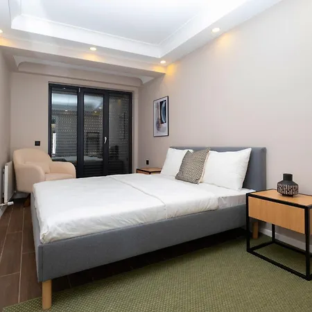 Luxury 2-bedroom Bosphorus View Flat With Private Parking And Elevator * Isztambul